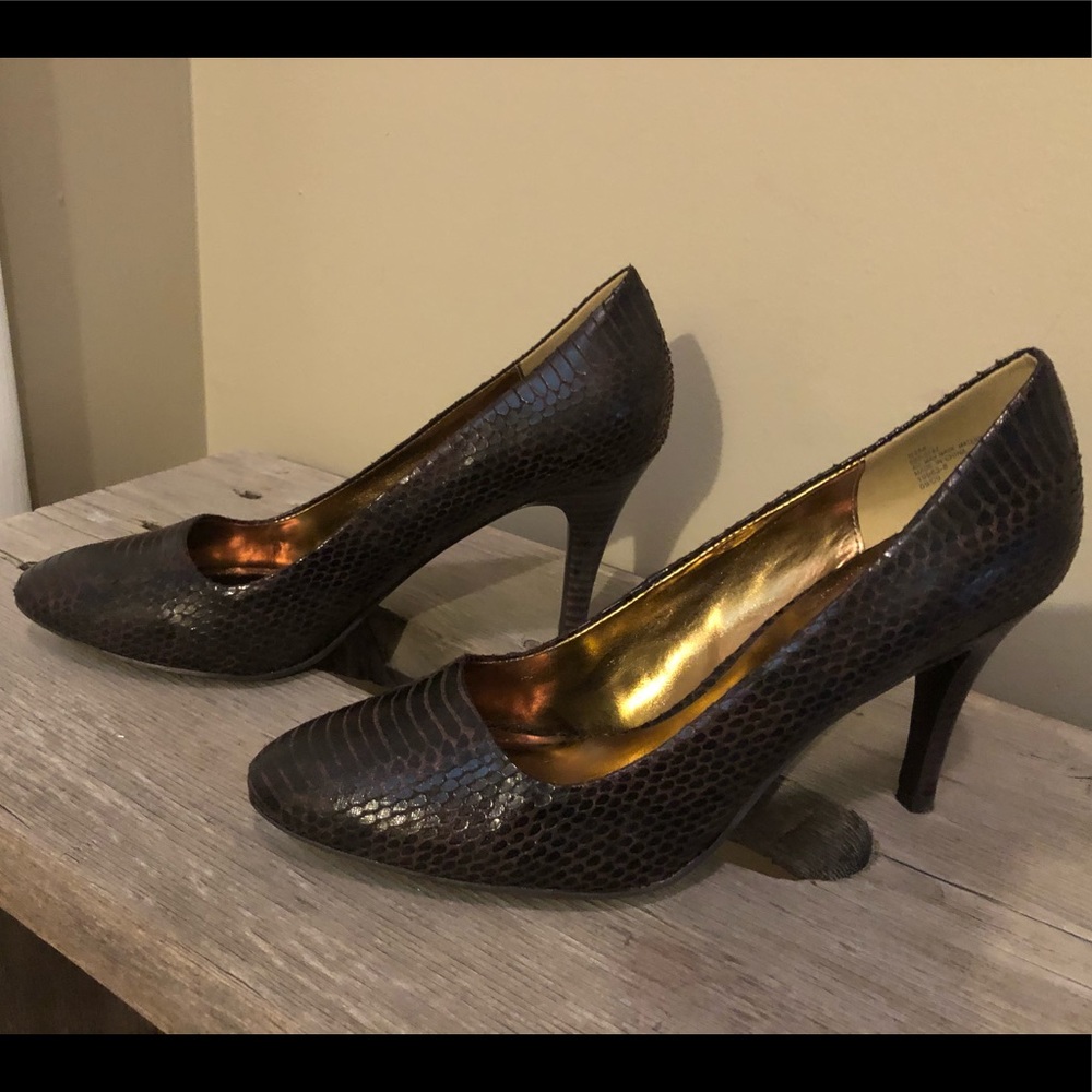 Worthington Brown Pump
